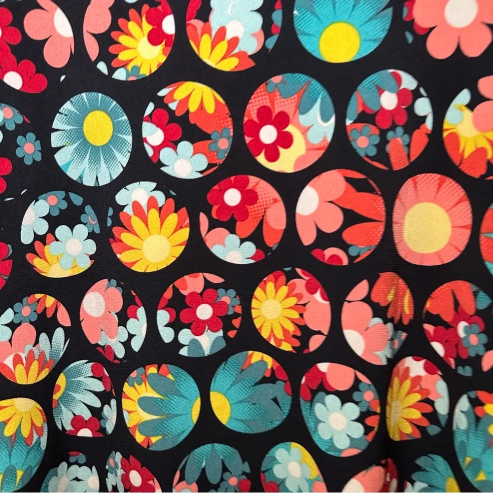 NWT LuLaRoe Multicolor Floral Print Azure Skirt size Small - Picture 9 of 9